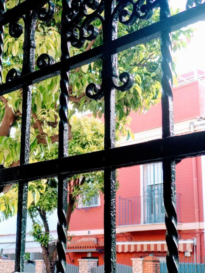 Wish Suite Barrio De Leon En Triana Sevilla Buitenkant foto
